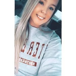 Meet your Posher, Lexi